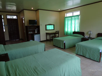 Eden Nature Park and Resort 3*