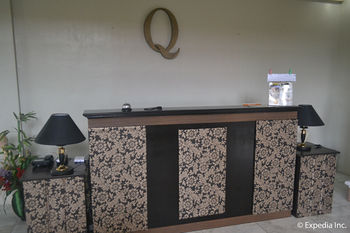 The Q Hotel & Restaurant 3*