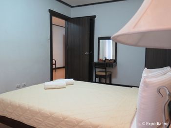 D'Leonor Hotel 3*