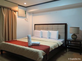D'Leonor Hotel 3*