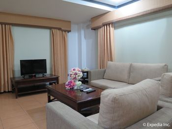 D'Leonor Hotel 3*