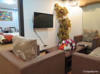 D'Leonor Hotel 3*