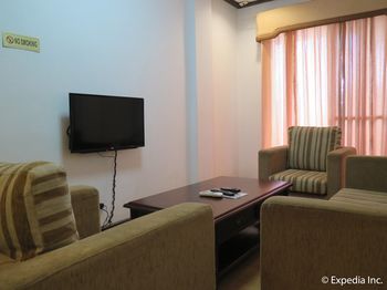 D'Leonor Hotel 3*