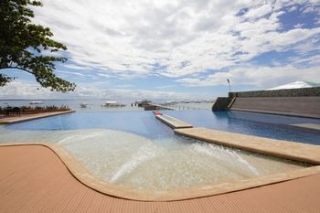 1521 Mactan Resort 3*