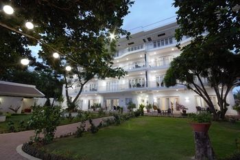 1521 Mactan Resort 3*