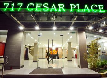 717 Cesar Place Hotel 3*