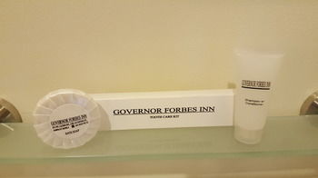 Governor Forbes Inn 2*
