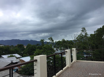 Coron Visitors Hotel 3*