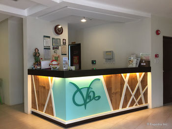 Coron Visitors Hotel 3*