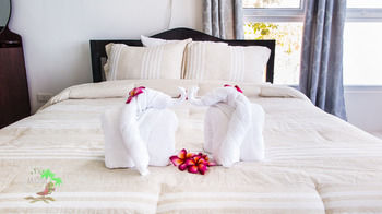 Jaynet Oceanview Resort 3*