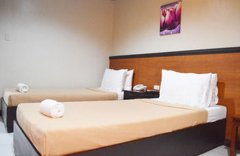 Ati-Atihan Festival Hotel 3*