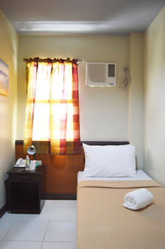 Ati-Atihan Festival Hotel 3*