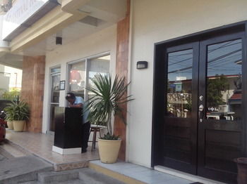 Ati-Atihan Festival Hotel 3*