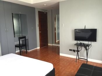 Rangya Hotel 3*