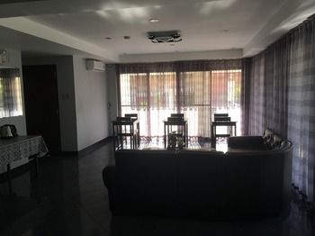 Rangya Hotel 3*