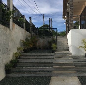 Rangya Hotel 3*
