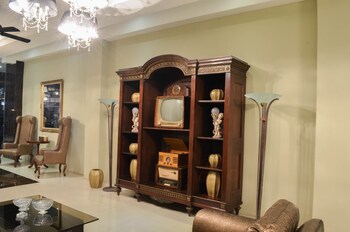Ritz Hotel 3*