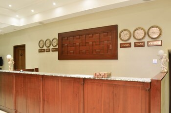Ritz Hotel 3*