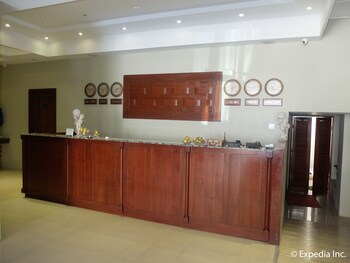 Ritz Hotel 3*