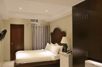 Ritz Hotel 3*