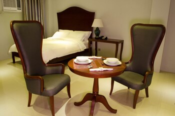 Ritz Hotel 3*