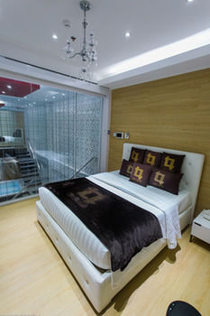 Luks Lofts Hotel & Residences 5*