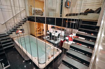Luks Lofts Hotel & Residences 5*