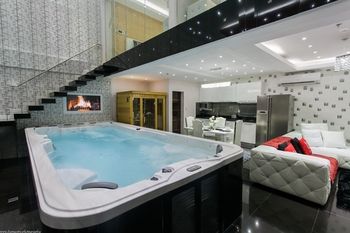 Luks Lofts Hotel & Residences 5*