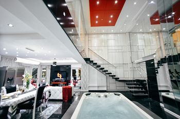 Luks Lofts Hotel & Residences 5*