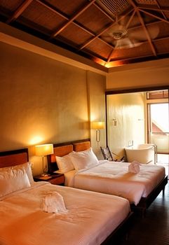 Bravo Resorts - Munting Paraiso 3*