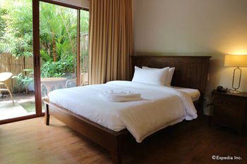 Bravo Resorts - Munting Paraiso 3*