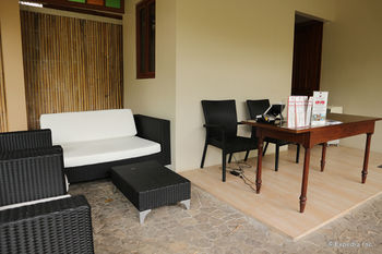 Bravo Resorts - Munting Paraiso 3*