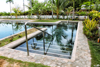 Bravo Resorts - Munting Paraiso 3*