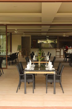 Bravo Resorts - Munting Paraiso 3*