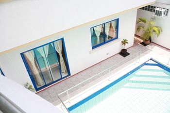Dumaguete Springs Apartment 3*