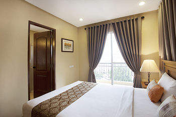 Sta. Barbara Residence Hotel 3*
