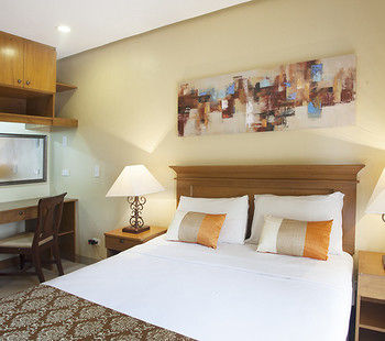 Sta. Barbara Residence Hotel 3*