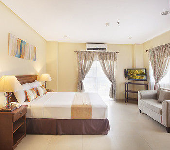 Sta. Barbara Residence Hotel 3*