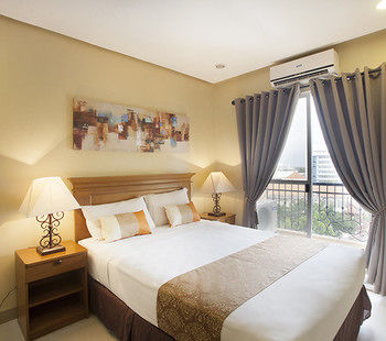 Sta. Barbara Residence Hotel 3*