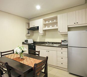 Sta. Barbara Residence Hotel 3*