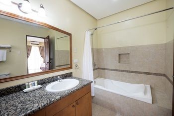 Sta. Barbara Residence Hotel 3*
