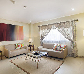 Sta. Barbara Residence Hotel 3*