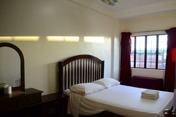 Kiwi Hotel 3*