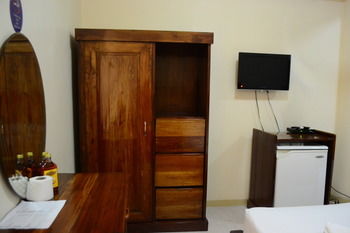 Kiwi Hotel 3*