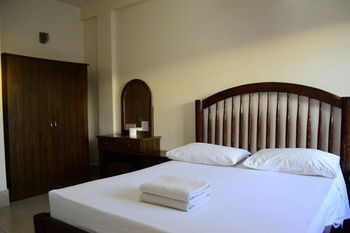 Kiwi Hotel 3*