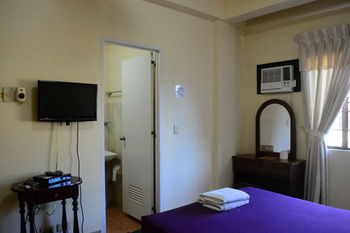 Kiwi Hotel 3*