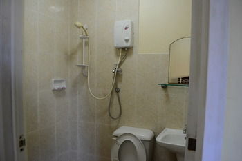 Kiwi Hotel 3*