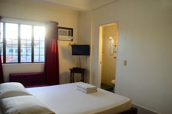Kiwi Hotel 3*