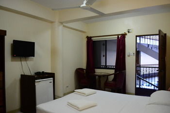 Kiwi Hotel 3*