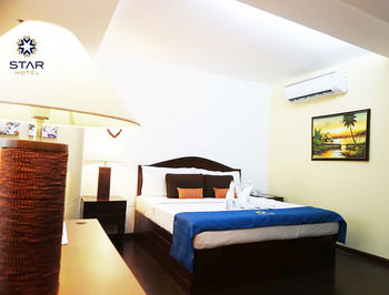 Star Hotel Davao 3*